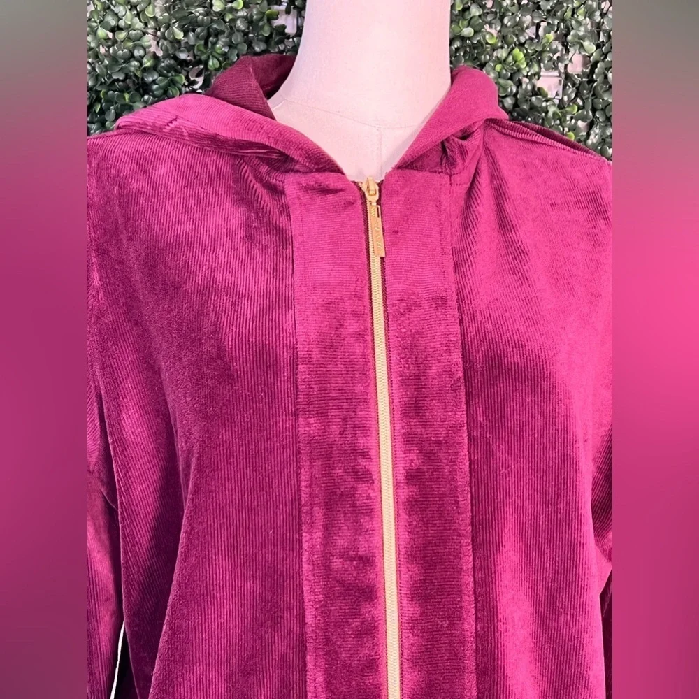Susan Graver Velvet Burgundy Zip Up Hooded Sweater Jacket Cotton Size Large - Picture 2 of 13